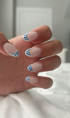 Nail Ideas For 13-14, Nail Inspo 11-12, Simplistic Nail Art, French Tip Stickers, Girly Acrylic Nails Almond, Cute Almond Shaped Nails Design, Nail Inspo For Teens, Nail Ideas To Do At Home, Nails 2024 Almond