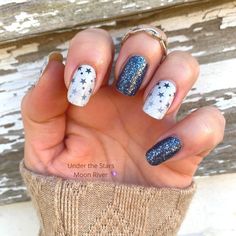 Under the Stars pairs perfectly with Moon River! Under The Stars Color Street Combo, Colorstreet Moon River Combo, Winter Colorstreet Combos, Mixed Manicure, Jazzy Nails, Colorstreet Combos, Soft Tattoo, Nails Floral, Nail Glam