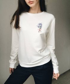 Lavender flower Embroidered Sweatshirt, Crewneck white women's sweatshirt, Hand Embroidery, Cute swe Spring White Sweater With Embroidered Logo, White Long Sleeve Sweater With Floral Embroidery, White Floral Embroidered Long-sleeved Sweater, White Sweater With Floral Embroidery, White Casual Sweater With Floral Embroidery, Long Sleeve Sweatshirt With Embroidered Logo Gift, Embroidered Logo Long Sleeve Sweatshirt, Embroidered Logo Sweatshirt As A Gift, Lavender Long Sleeve Sweatshirt For Spring