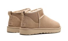 Classic Ultra Mini Women 1116109 SAN Ultra Mini Uggs Slippers, Ugg Ultra Mini Sand, Preppy Christmas Wishlist, Uggs Christmas, Sand Uggs, Uggs Mini Boots, Uggs Mini, Ultra Mini Uggs, Mini Uggs