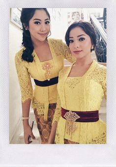 Model Kebaya Wisuda, Shanghai Dress, Nikita Willy, Renda Kebaya, Indonesian Kebaya, Batik Skirt