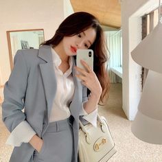 Chic Workwear, Chic Office Wear, Office Wear Dresses, Business Attire Women, Stylish Office