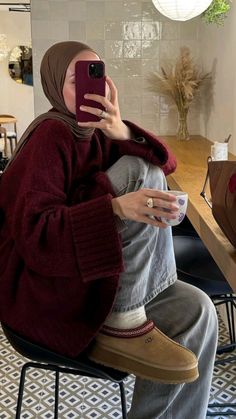 Hijabi Photo Ideas, Modest University Outfits, Simple Casual Outfits, Colour Combinations Fashion, Winter Outfits Aesthetic