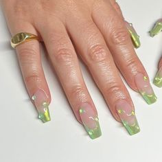 Coffin Design Nails, Nail Inspo Coffin Medium, New York Nails, Medium Coffin, Nails Yellow, October Nails, Gem Nails, Minimalist Nails, Dream Nails