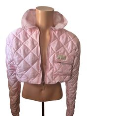 Nwt My Mum Made It Dolls Kill Pink Quilted Organza Puffer Jacket M-L Only Flaw Is On Hang Tag Two Small Holes. Does Nothing To The Jacket Itself Fitted Cropped Jacket In Pink, Pink Fitted Cropped Jacket With Long Sleeves, Fitted Pink Cropped Jacket With Long Sleeves, Trendy Fitted Pink Cropped Jacket, Trendy Pink Fitted Cropped Jacket, Pink Fitted Long Sleeve Cropped Jacket, Fitted Pink Long Sleeve Cropped Jacket, Chic Pink Long Sleeve Cropped Jacket, Fitted Patchwork Outerwear