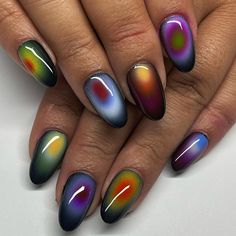 Almond Cool Nails, Aura Nails With Chrome Design, Mood Ring Nails, Each Nail Different Design, Beyonce Nails Inspiration, Radiohead Nails, Labradorite Nails, Short Hippie Nails, Short Funky Nail Designs