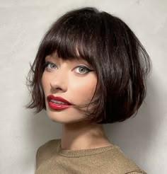 Pixie Haircut Fine Hair, French Bob, Bob Hairstyles For Fine Hair, Chic Hairstyles, Trending Haircuts, Winter Hairstyles, Short Bob Hairstyles