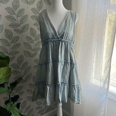 Has Some Stretch Nwt Chic Washed Blue Mini Dress, Chic Light Wash V-neck Dress, Chic V-neck Dress In Light Wash, Green Gingham Dress, Watercolor Floral Dress, Twofer Dress, Burgundy Mini Dress, Eloquii Dress, Satin Wedding Gown