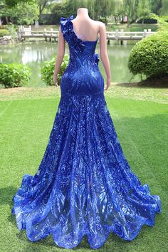 Eine Schulter königliche blaue Promikte Paillette lange formelle Kleider Blue Sequined Gown For Banquet, Blue V-neck Mermaid Dress For Gala, Blue Sequined Gown For Banquets, Blue Sequined Gown For Prom Season, Blue Gown For Prom Banquet, Blue Gown For Prom Season Banquet, Blue V-neck Evening Dress With Sweep Train, Blue Gown For Banquet And Prom Season, Blue Sequined Mermaid Dress For Prom