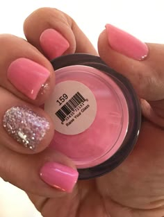 SNS Nails : $30 ($50 original)--->http://www.faithspa.club/sns-nails #FaithSpa #nails #SNSnails #better Sns Dip Nails, Manicure Shellac, Dip Nail Colors, Sns Nails Colors, Pink Nail Colors, Gel Pedicure, Nagellack Trends, Nail Design Video