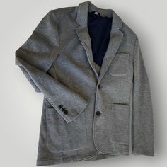 Goodfellow & Co Grey Kenwood Blazer, Size Small Winter Business Cotton Blazer, Winter Formal Cotton Sport Coat, Tailored Cotton Sport Coat For Fall, Gray Single-breasted Blazer For Fall, Gray Fall Blazer With Pockets, Gray Blazer With Pockets For Fall, Fall Cotton Sport Coat For Office, Gray Outerwear With Single Button And Suit Collar, Gray Notch Lapel Blazer For Work