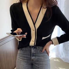 Winter V-neck Long Sleeve Sweater For Work, Trendy V-neck Sweater Coat For Work, White V-neck Sweater Coat For Winter, White Long Sleeve Cardigan For Winter, Casual Long Sleeve V-neck Sweater For Work, Trendy Long Sleeve V-neck Sweater For Work, Winter V-neck Sweater For Workwear, Winter Long Sleeve V-neck Sweater For Work, Spring Workwear V-neck Long Sleeve Sweater