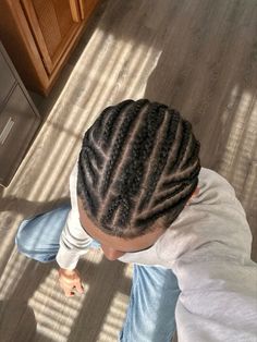 #cornrowhairstvles #menbraids #longhairstylesformen #braidedcornrows #mencornrowdesigns #menshairstyles #twistshairstylemen #twistshair #dreads #hairgroomingtips #menshaircut #mensfashion Haircuts On Wavy Hair, Braids For 10 Year, Male Cornrows, Dawn Zulueta