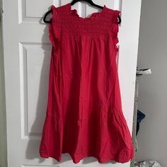 The Mint Coral Dress. Large. Never Worn. Casual Red Knee-length Sundress, Red Knee-length Sundress, Red Knee-length Sundress For Day Out, Red Knee-length Summer Sundress, Knee-length Red Sundress For Day Out, Coral Clothes, Womens Flowy Dresses, Cheap White Dress, Mint Dresses