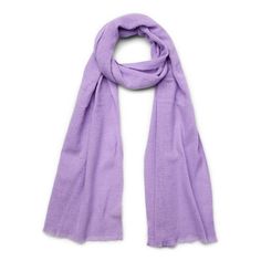 A versatile yet stylish piece that you can wear as an outer layer or as an accessorizing scarf! The No Boundaries Solid Blanket Scarf offers endless styling options with its large size and frayed edges. Whether youre on the go running errands, taking a casual stroll through the park, or wrapping yourself up for a chilly night out, this scarf will complement every fit. Only at Walmart. Size: One Size.  Color: Purple.  Gender: female.  Age Group: adult. Spring Scarves, Scarf Women Fashion, Large Scarf, Patterned Scarves, Chiffon Scarf, Warm Scarf, Blanket Scarf, No Boundaries, Square Scarf