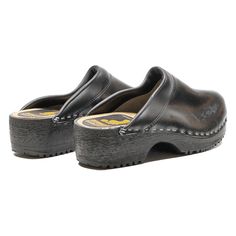 > All footwear undergoes thorough professional cleaning using advanced ozone technology, ensuring exceptional quality and hygiene every time.>Size: UK 4>Condition: Excellent Black Ergonomic Synthetic Clogs, Ergonomic Non-slip Clogs With Round Toe, Classic Black Slip-on Clogs, Non-slip Slip-on Closed Toe Clogs, Black Leather Sole Slip-on Clogs, Black Slip-on Clogs With Leather Sole, Black Synthetic Clogs With Rubber Sole, Black Closed Toe Clogs With Removable Insole, Classic Black Synthetic Clogs