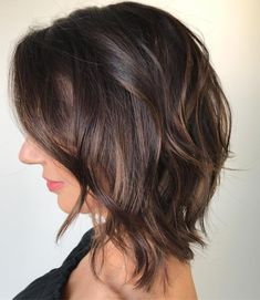 Large Curls, Medium Hair Color, Medium Length Hairstyles, Messy Ponytail, Work Hairstyles, Nail Nail, Thinning Hair