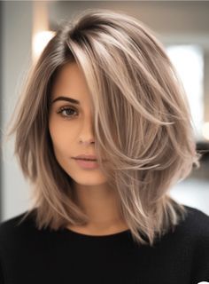 Women Medium Length Haircut With Layers, Safe Haven Haircut, Two Layer Haircut Medium, Short Bob Layered Hair, 2024 Womens Haircut Trends, Short Layer Hairstyle Women, Layered Lob Haircut With Curtain Bangs, Reverse Layered Bob, Layer Short Haircut Mid Length