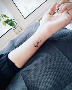 Very Small Wrist Tattoos For Women, Small Outside Wrist Tattoos For Women, Micro Anchor Tattoo, Anchor Wrist Tattoo, Tattoos For Wrist For Women, Dainty Anchor Tattoos For Women, Small Side Wrist Tattoos For Women, Anchor Tattoos For Women Inspiration