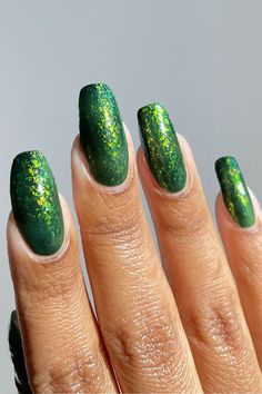 Serpentine is a deep reptilian green nail polish with orange-gold-green iridescent flakies. No one messes with you when you’re wearing snakeskin (faux, of course). You’re living your fashion empire fantasy, complete with stompy shoes and a bitchy bag. Lucky for those in your orbit, you’re not quite as cold-blooded as some other fashion industry icons… Pearl Cosplay, Iridescent Nail Polish, Jelly Nail Polish, Fashion Empire, Jelly Nail, Twisted Tea, Cirque Colors, Indie Lee, Cold Blooded