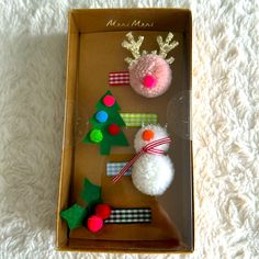 Meri Meri Set Of 4 Christmas Or Winter Barrettes Brand New In Box - Never Opened Reindeer, Tree, Snowman, Holly Nutcracker Hair Bow, Christmas Hair Clips, Tree Snowman, Meri Meri, Winter Hair, Christmas Hair, Kids Hair Accessories, Winter Hairstyles, Christmas Winter