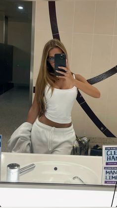 Lexi Rivera Outfits, Lexi Rivera, Boston Fashion, Vacay Outfits, Relaxed Outfit, Trendy Outfits For Teens, Insta Stories, Basic Outfits, Fit Check