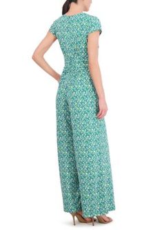 A ruched waist boasts a flattering fit on this printed jumpsuit from Vince Camuto. | Vince Camuto Women's V-Neck Ruched Waist Wide Leg Jumpsuit, Green, X-Large Casual Spring Jumpsuits And Rompers, Spring Fitted Ruched Jumpsuits And Rompers, Fitted Ruched Jumpsuits And Rompers For Spring, Printed Jumpsuit, Wide Leg Jumpsuit, Vince Camuto, Wide Leg, Jumpsuit, V Neck