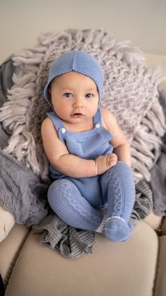 Recién Nacido/ Tejido/ Bebé/ bebés/ Cyberella
Newborn/ Fabric/ Baby/ Babies/ Cyberella Fitted Knitted Cotton Sets, Sweater With Design, Knitted Outfit, Gentle Touch, Full Of Love, Knit Outfit, Knit Set, Knitted Sweater, 2 Colours