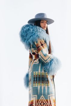 Harding Shearling Duster – Lindsey Thornburg Western Duster, Pendleton Blankets, Native Fashion, Shaggy Long Hair, Wool Fashion, Mongolian Fur, Fur Cuffs, Western Chic, Popular Designs