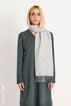 Timeless accessory that complements any outfit.Dimensions: 71" X 11" inch - 0.31 lbs.Each scarf comes with beautiful gift packaging.- Soft & Warm- Baby Alpaca- Sustainable Fashion Made in Peru- Length: 71 Inch. - Width: 11 Inch. - Weight: 0,31 lbs- Hypoallergenic Womens Sweater Coats, Capes & Ponchos, Alpaca Scarf, Poncho Tops, Baby Warmer, Timeless Accessories, Mens Pajamas, Baby Alpaca, Sweater Coats