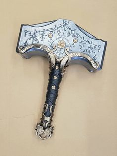 God Of Wars, Props Concept, Thor's Hammer, Surface Decoration, Marvel Thor, Cool Swords, Arm Armor, Game Concept Art, Viking Tattoos