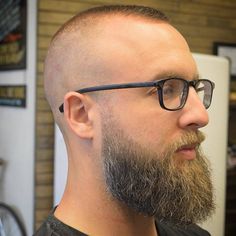 Best Buzz Cut, Fade With Beard, Skin Fade With Beard, Bald Head With Beard, Buzz Cut With Beard, Buzz Cut For Men, Buzz Cut Styles, Short Hair With Beard, Long Beard Styles