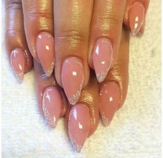 Stiletto  #nails #nailart Short Stilleto Nails French Tips, Short Stiletto Nails, Short Stiletto, Unghie Sfumate, Kutek Disney, Nude Nail Designs, Manicure Gel, Bride Nails, Pedicures