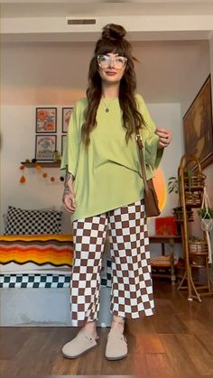 #grwm #gdwm #thriftedfashion #styleblogger #fashion #style #streetstyle #outfitideas #tattoostyle #tattooed #tattooedgirls #tattooedwomen #americanttaditional #americantraditionaltattoo #sustainablefashion #thriftstorefinds #sunsetlamp #midsizestyle #midsizefashion #springfashion #detroiter #springoutfits #alternativefashion #fyp #fypシ #dopaminedressing🌈 Semi Casual Summer Outfits, Dopamine Dressing Outfit Summer, Midsize Queer Fashion, Dopamine Dressing Summer, Unique Outfits Aesthetic, Funky Pants Outfits, Spring Midsize Outfits, Graphic Sweater Outfit, Grocery Shopping Outfit