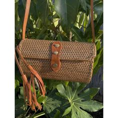 Natural Rectangular Rattan Handbag/Clutch Rattan Handbags, Clutch Purse, Clutch Handbag, Crossbody Strap, Cross Body Handbags, Louis Vuitton Damier, Snap Closure, Tassels, Hand Weaving