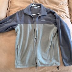 Never Worn. Great Condition. No Holes, Tears, Or Stains. Been Sitting In My Closet For A Year. Fleece Outerwear For Hiking In Fall, Fall Fleece Outerwear For Hiking, Long Sleeve Fall Hiking Outerwear, Gray Long Sleeve Outerwear For Hiking, Winter Fleece Jacket For Hiking With Long Sleeves, Gray Long Sleeve Hiking Outerwear, Winter Hiking Long Sleeve Fleece Jacket, Winter Hiking Fleece Jacket Long Sleeve, Gray Fleece-lined Hooded Jacket