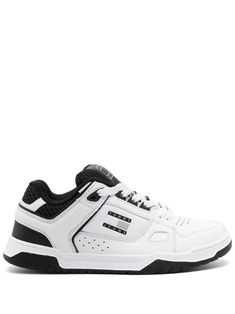 white/black calf leather panelled design mesh panelling logo print to the side perforated detailing front lace-up fastening round toe logo patch at the tongue branded insole flat rubber sole White Tennis Sneakers With Contrast Sole, White Tennis Sneakers With Perforated Toe Box, Sporty Lace-up Basketball Shoes With Studded Outsoles, Modern Low-top Skate Shoes With Perforations, Sporty Low-top Basketball Shoes With Studded Outsoles, White Sporty Skate Shoes With Logo Print, Sporty Skate Shoes With Perforations For Streetwear, White Lace-up Basketball Shoes With Studded Rubber Outsoles, White Lace-up Basketball Shoes With Studded Outsoles