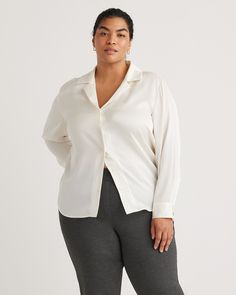 This notch collar blouse features washable silk with a bit of stretch for extra comfort. It has a relaxed, slim fit with a clean and crisp look for an everyday appeal. Perfectly made to be layered or worn solo. Perfect Blouse, Silk Camisole, Quarter Zip Sweater, Notch Collar, Just Run, Silk Skirt, Beautiful Blouses, Collar Blouse, Notched Collar