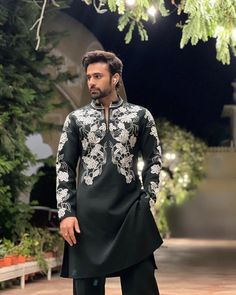 India Fashion Men, Indian Wedding Clothes For Men, Luxury Embroidery, Wedding Dresses Men Indian, Gents Kurta Design, Gents Kurta, African Dresses Men, Mens Kurta Designs, Wedding Outfit Men