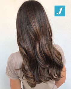 Brown Hair For Brown Eyes, Hair For Brown Eyes, Balayage Dark Hair, Brown Hair Tones, Balayage Dark, Medium Brown Hair, Caramel Highlights, Brown Hair Balayage, Hair Color And Cut