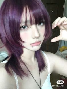 #purplehair #haircolor #pose Cute Dyed Hair Ideas For Short Hair, Short Hairstyle Women Purple, Purple Jellyfish Haircut, Pink To Black Hair, Black Hair Dye Ideas Coloring, Short Purple Hair Ideas, Korean Purple Hair, Purple Ghost Roots, Purple Hair Face Claim