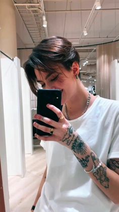 Ingridelidaw Hair, Ingrid Elida Haircut, Ingrid Elida, Boys Colored Hair, Undercut Hairstyles Women, Shaved Side Hairstyles, Short Grunge Hair