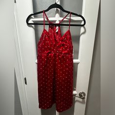 Nwt Gilligan & O'malley Red And White Nightgown. Size Xs. Red Holiday Sleepwear For Sleepovers, Red Holiday Sleepwear For Sleepover, Red Nightgown For Summer Nights Out, Red Summer Nightgown For Night Out, Red Spaghetti Straps Nightgown For Loungewear, Red V-neck Nightwear Dress, Red Sleeveless Sleepwear For Pajama Party, Red V-neck Sleepwear For Sleepover, Red Sleeveless Sleepwear For Sleepover