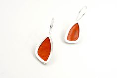 Small Enamel Silver Drop Earrings. These earrings are handmade from fine sterling silver 925. The Enamel is heated at 800 degrees to bring out this beautiful opaque orange color. All colors are available. Just send me a message with your order. Total length including the hoop is 3cm and width 1 cm. Great idea for a gift to your beloved, or why not treat yourself! All of my products are carefully handmade with authentic techniques of Goldsmithing such as Sawing - Forming - Rasping - Sanding - Sol Orange Teardrop Sterling Silver Earrings, Handmade Sterling Silver Orange Earrings, Handmade Orange Sterling Silver Earrings, Silver Earrings Simple, Simple Dangle Earrings, Gemstone Ring Silver, Earrings Simple, Original Jewelry, Enamel Earrings