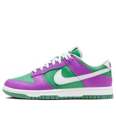 The Nike Dunk Low 'Stadium Green Fuchsia' is a stylish and perfect sneaker for women. This silhouette features a crisp green leather upper, contrasted with a vibrant fuchsia overlay. The classic Nike branding and rubber sole make this sneaker a timeless addition to any wardrobe. The low-cut collar provides a comfortable fit and the perfect look for any activity. The design of the Nike Dunk Low is inspired by retro basketball style, making it a great choice for any fan of the sport. With its uniq Casual Green Basketball Shoes With Gum Sole, Green Skate Shoes With Gum Sole For Streetwear, Green Low-top Basketball Shoes With Gum Sole, Low-top Green Basketball Shoes With Gum Sole, Green High-top Sneakers With Gum Sole For Streetwear, Custom Green Low-top Sneakers With Gum Sole, Green Low-top Custom Sneakers With Gum Sole, Green High-top Skate Shoes With Gum Sole, Casual Green Custom Sneakers With Boost Midsole