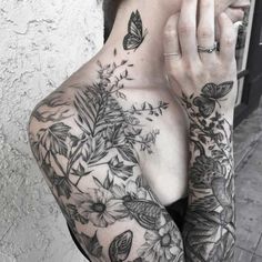 Sleeve Tattoos For Men, Mangas Tattoo, Tattoos For Men And Women, Tattoo Diy, Nature Tattoo Sleeve, Marvel Tattoos, Floral Tattoo Sleeve