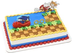 a sonic the hedgehog birthday cake is shown