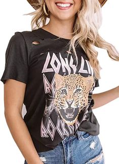 Need an outfit for a Metallica concert? We gathered over 100 cute, edgy, and cool outfits, so you can easily create an amazing look for the upcoming concert! Metallica Concert Outfit, Metallica Concert, Suede Hat, Concert Fashion, Boutique Trends, Live Rock, Cute Fonts