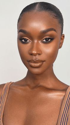 Dewy Skin Black Women, Cute Makeup For Dark Skin, Afro Makeup Looks, Makeup Looks For Dark Skin Black Women, Dark Skin Everyday Makeup, Ethereal Makeup Black Women, Makeup Dark Skin Black Women, Make Up For Dark Skin Women, Soft Glam Makeup Black Women Dark Skin