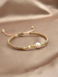 Adjustable Gold Star Bracelet, Braided Bracelet Diy, Casual Bracelets, Inexpensive Jewelry, String Bracelets, Bracelets Handmade Diy, Beads Bracelet Design, Classy Jewelry, Bracelets Handmade Beaded